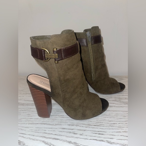 High Heel Open Toe Bootie - Picture 2 of 3